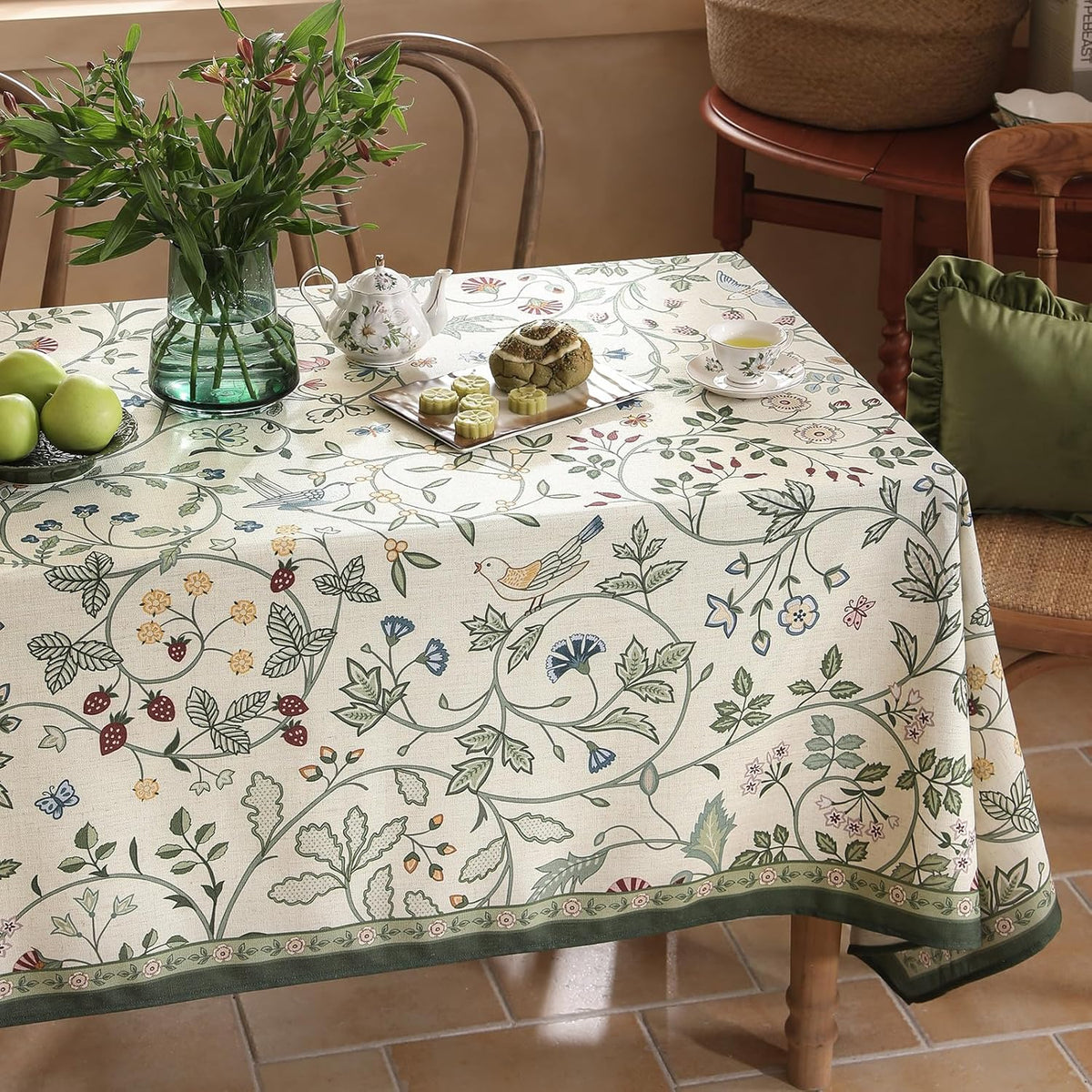 Botanical Print Table Cover